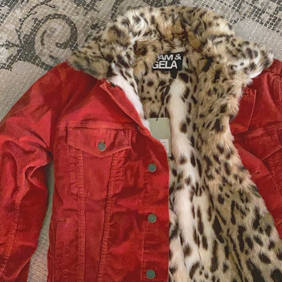 PAM & GELA FAUX FUR LINED CORDUROY TRUCKER JACKET - Picture 4 of 16